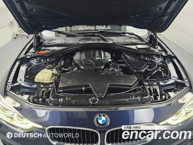 BMW 3-Series 2015 thumb 6