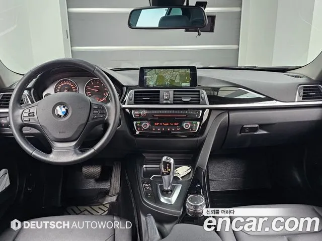 BMW 3-Series 2015 thumb 7