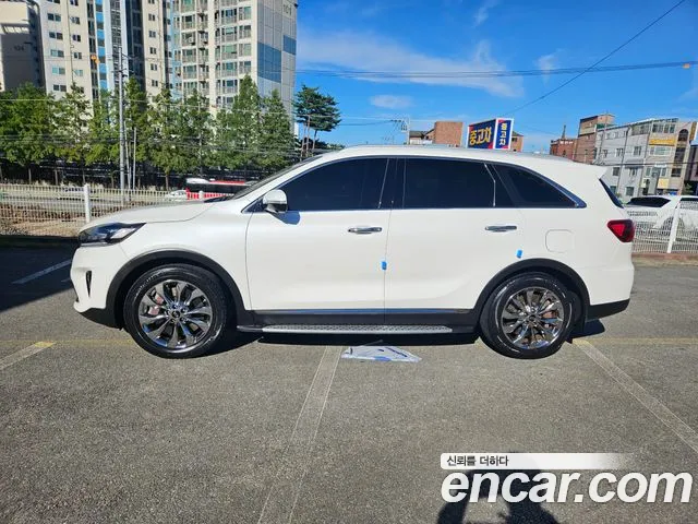 Kia Sorento 2018 thumb 3