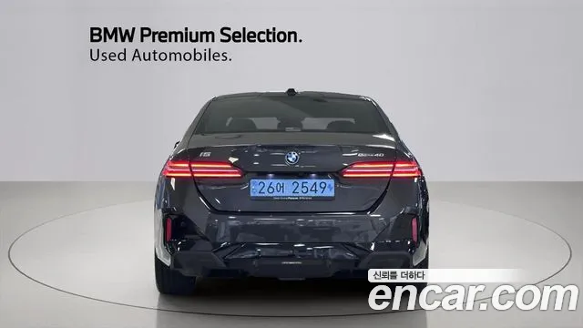 BMW i5 2023 thumb 4