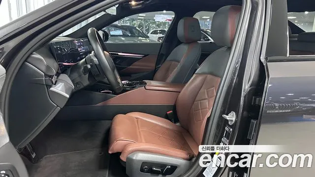 BMW i5 2023 thumb 10