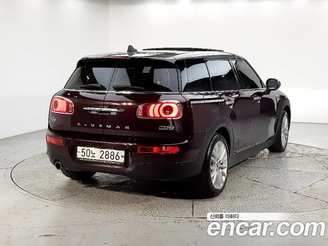 MINI Clubman 2019 thumb 4