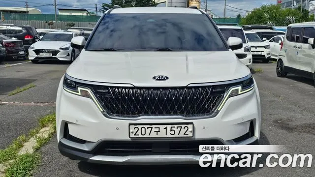 Kia Carnival 2021 thumb 3