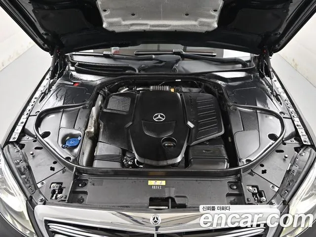 Mercedes-Benz S-Класс 2017 thumb 6