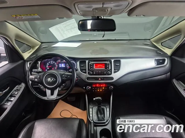 Kia Carens 2016 thumb 8