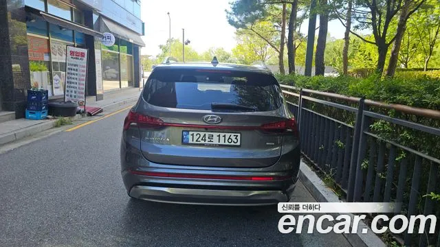 Hyundai Santa Fe 2021 thumb 4