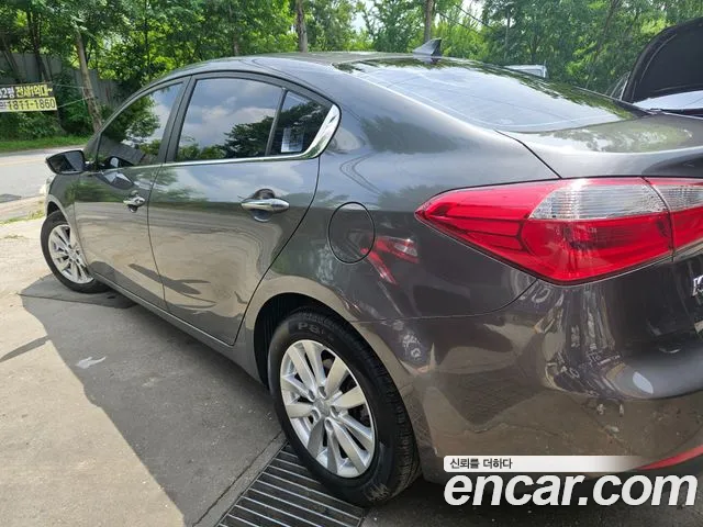 Kia K3 2013 thumb 3