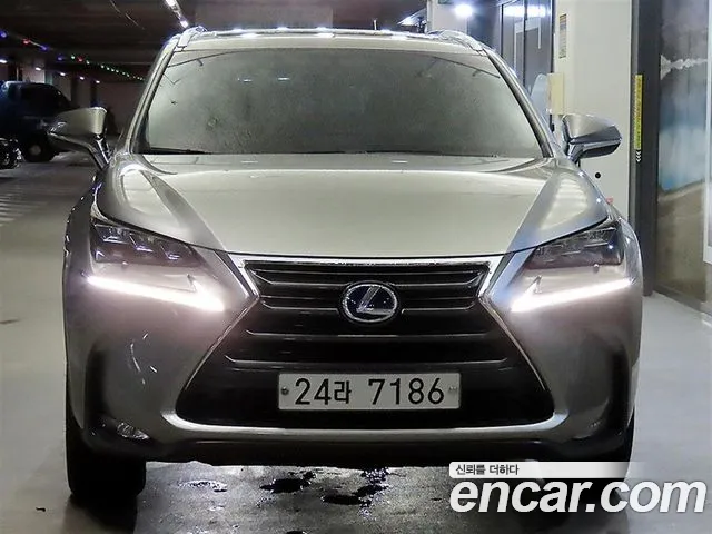 Lexus NX 2014 thumb 2