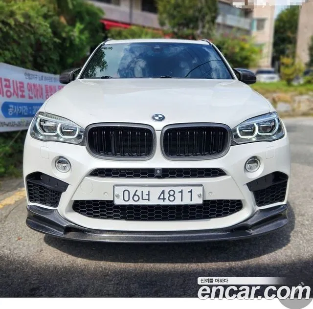BMW X5M 2017 thumb 3