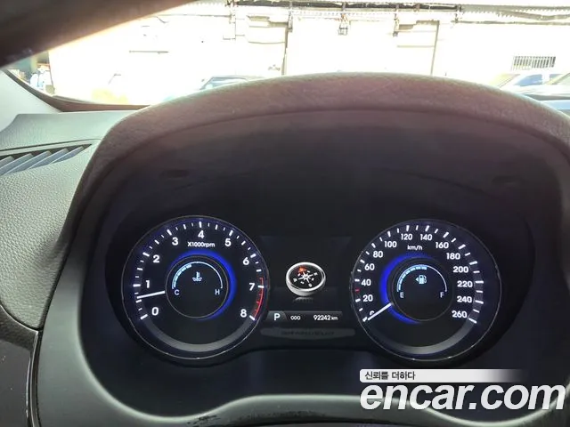 Hyundai Grandeur 2012 thumb 8