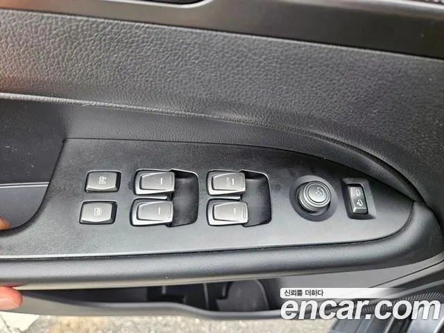 KG_Mobility_Ssangyong Rexton 2022 thumb 6