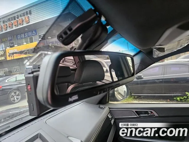 KG_Mobility_Ssangyong Rexton 2022 thumb 10