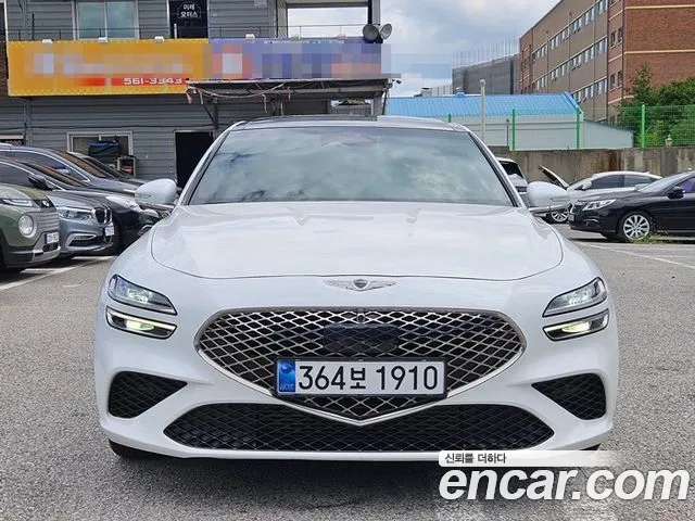 Genesis G70 2021 thumb 2