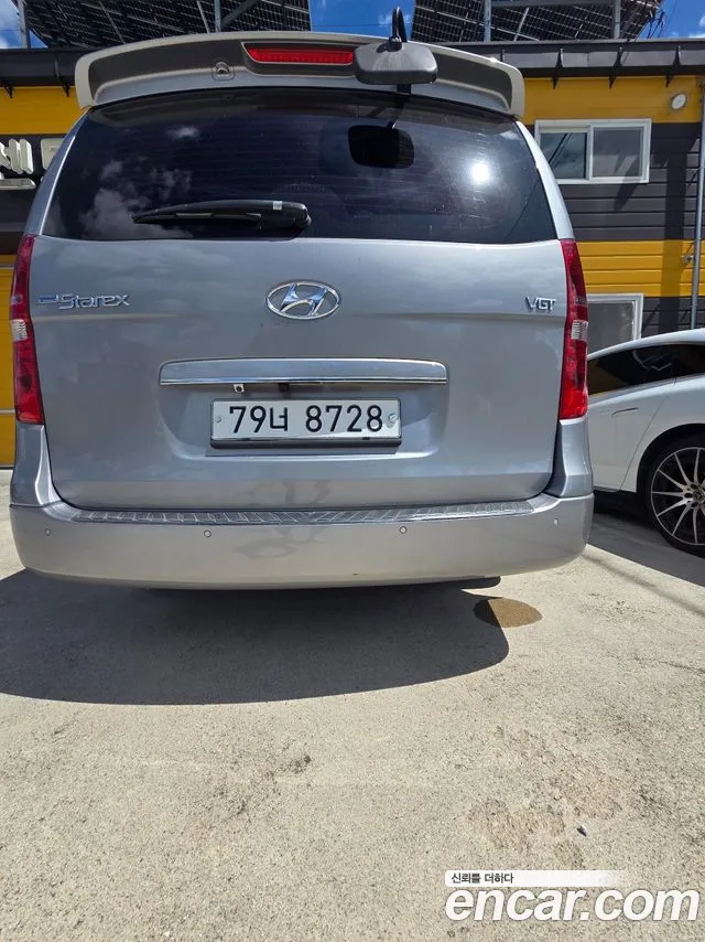 Hyundai Starex 2014 thumb 4