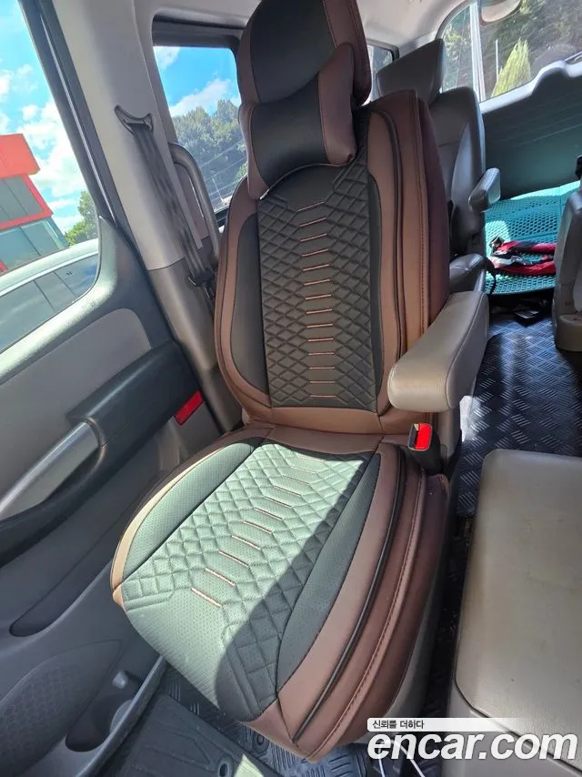 Hyundai Starex 2014 thumb 7