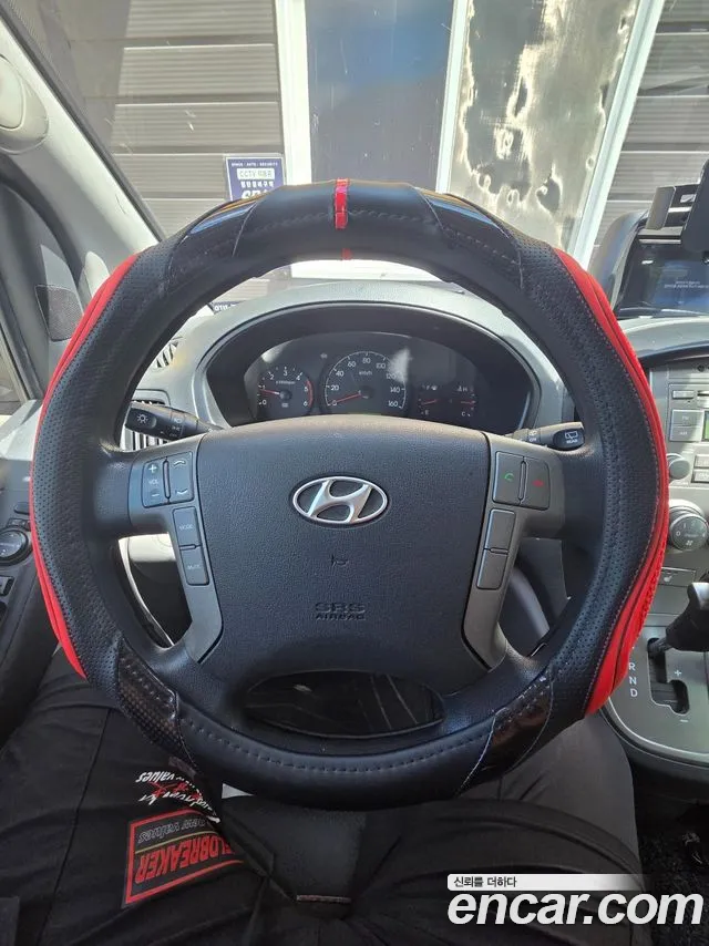 Hyundai Starex 2014 thumb 8