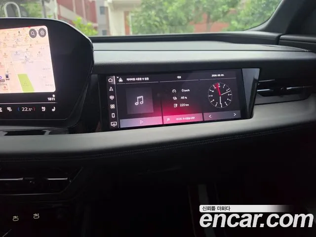 Audi Q6 e-tron 2025 thumb 11