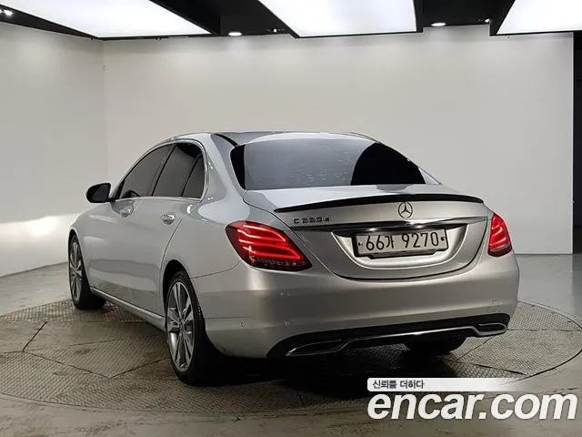 Mercedes-Benz C-Класс 2018 thumb 3
