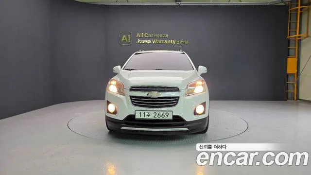 ChevroletGMDaewoo Tracker 2015 thumb 2