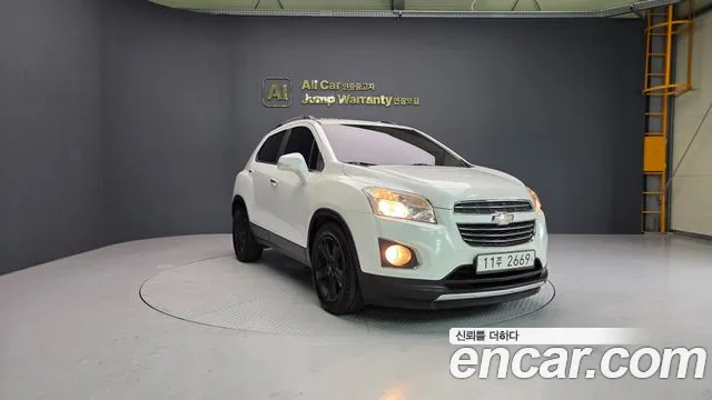 ChevroletGMDaewoo Tracker 2015 thumb 3
