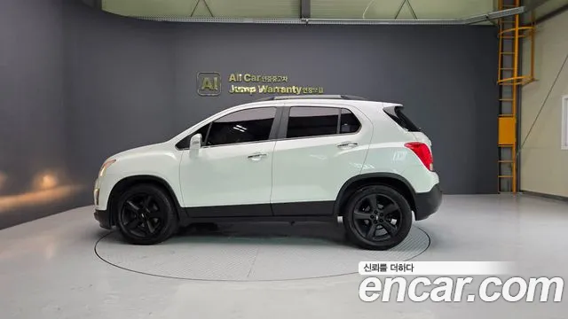 ChevroletGMDaewoo Tracker 2015 thumb 4