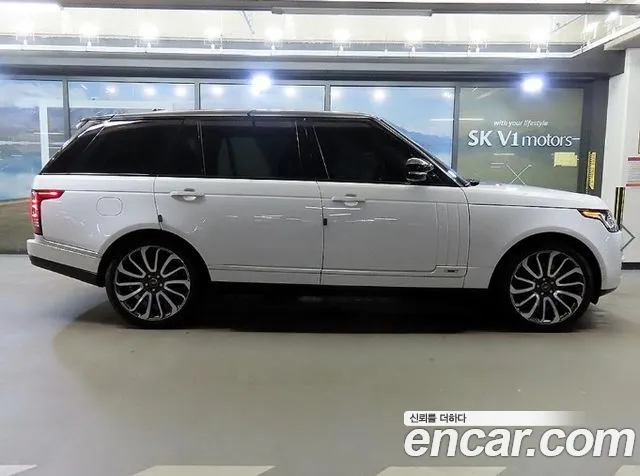 Land Rover Range Rover 2017 thumb 3