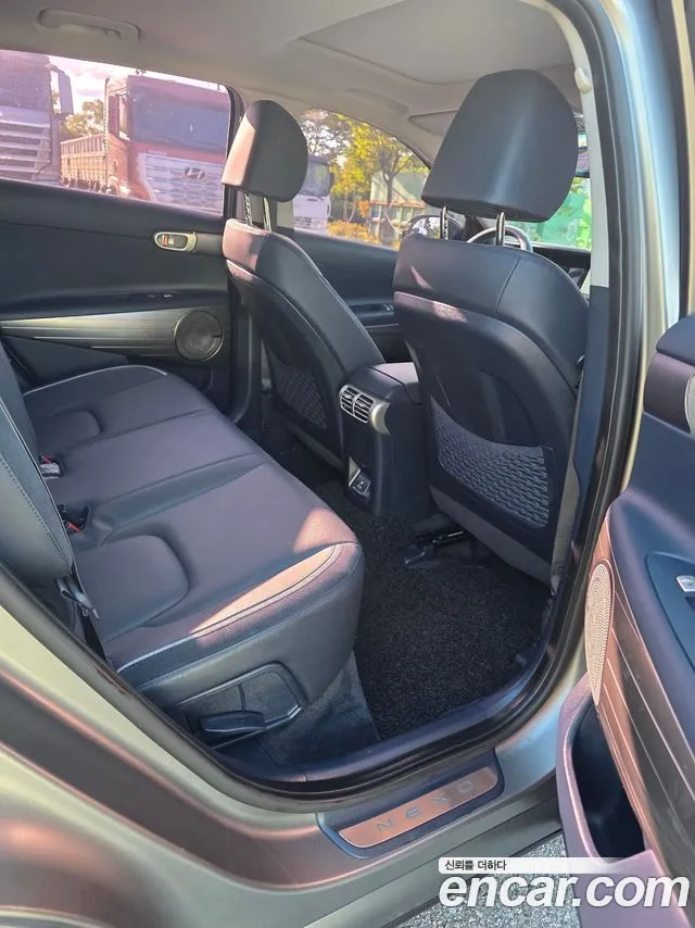 Hyundai Nexo 2019 thumb 12