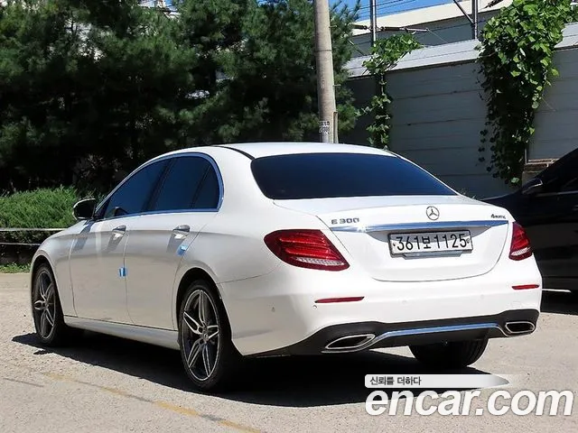 Mercedes-Benz E-Класс 2020 thumb 3