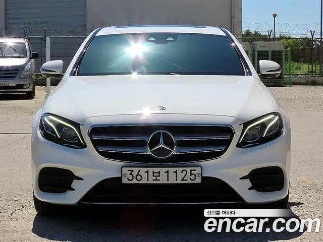 Mercedes-Benz E-Класс 2020 thumb 12