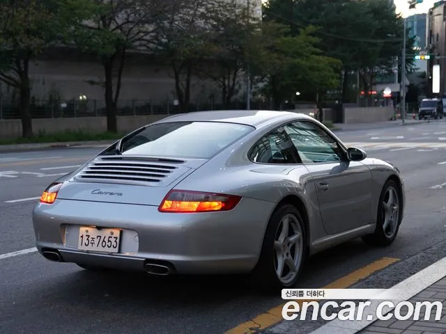Porsche 911 2005 thumb 3
