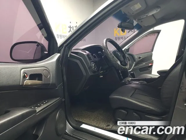 KG_Mobility_Ssangyong KORANDO 2015 thumb 10