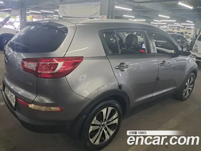Kia Sportage 2011 thumb 6