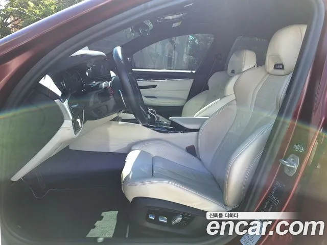BMW M5 2018 thumb 10
