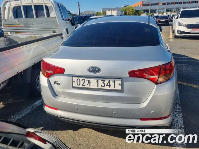 Kia K5 2011 thumb 4
