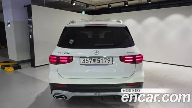 Mercedes-Benz GLB 2026 thumb 7