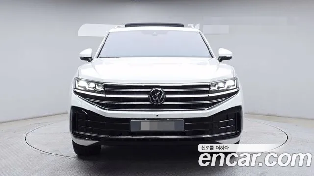 Volkswagen Touareg 2025 thumb 3