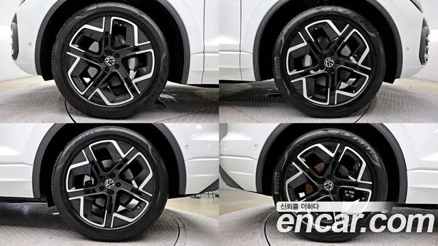 Volkswagen Touareg 2025 thumb 5