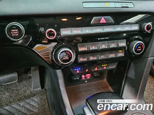 Kia Sportage 2017 thumb 8