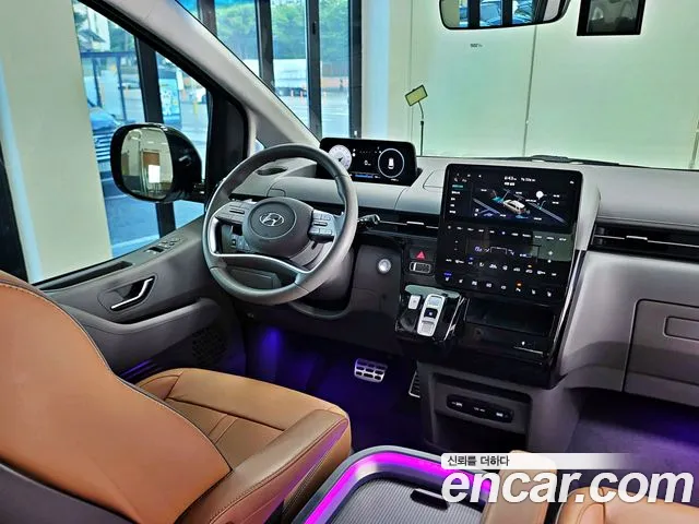 Hyundai Staria 2022 thumb 7