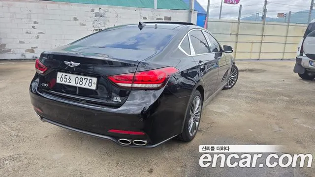 Hyundai Genesis 2014 thumb 2