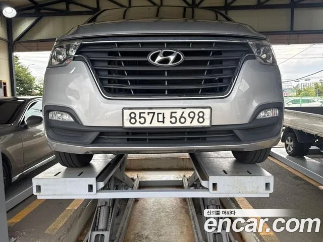 Hyundai Starex 2019 thumb 5