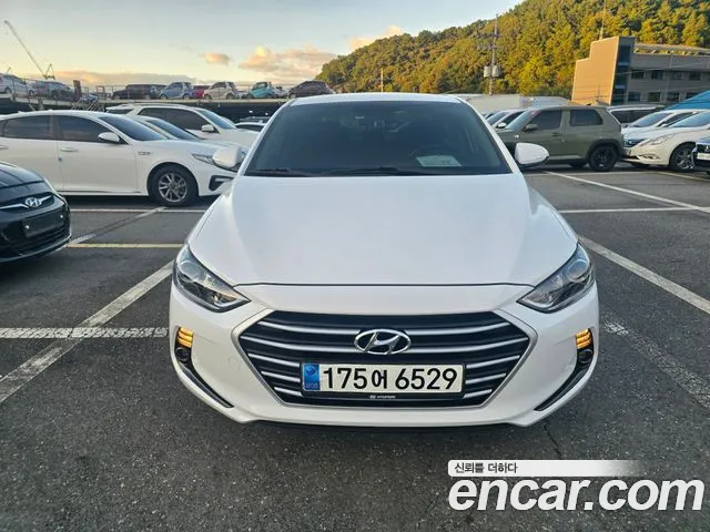 Hyundai Avante 2016 thumb 3