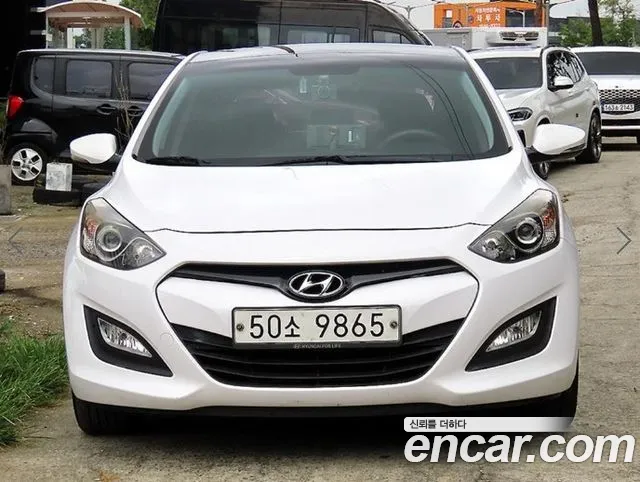 Hyundai i30 2014 thumb 11