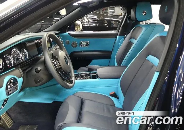 Rolls-Royce Ghost 2023 thumb 7