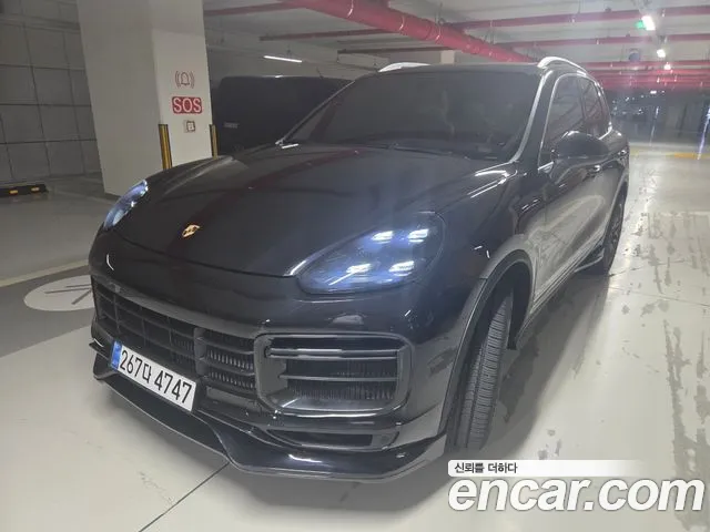 Porsche Cayenne 2015 thumb 2