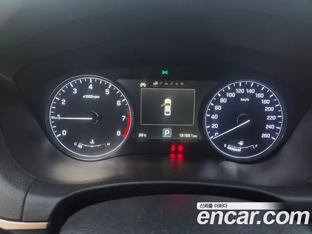 Hyundai Genesis 2015 thumb 3