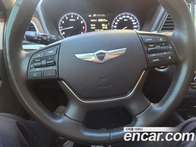 Hyundai Genesis 2015 thumb 4