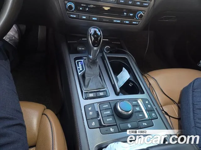 Hyundai Genesis 2015 thumb 5