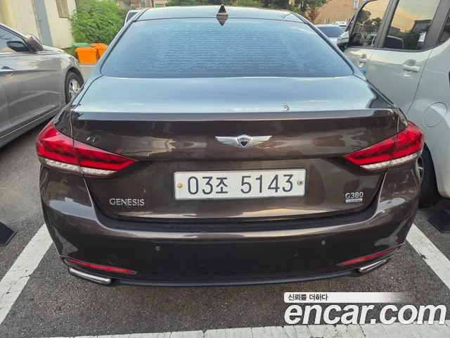 Hyundai Genesis 2015 thumb 9