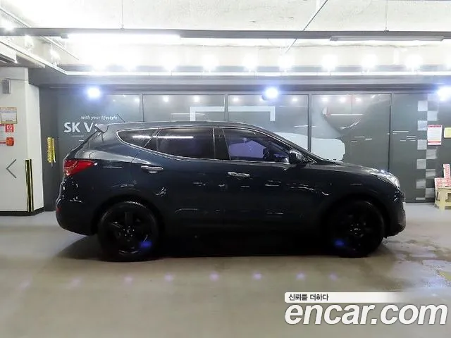 Hyundai Santa Fe 2013 thumb 3